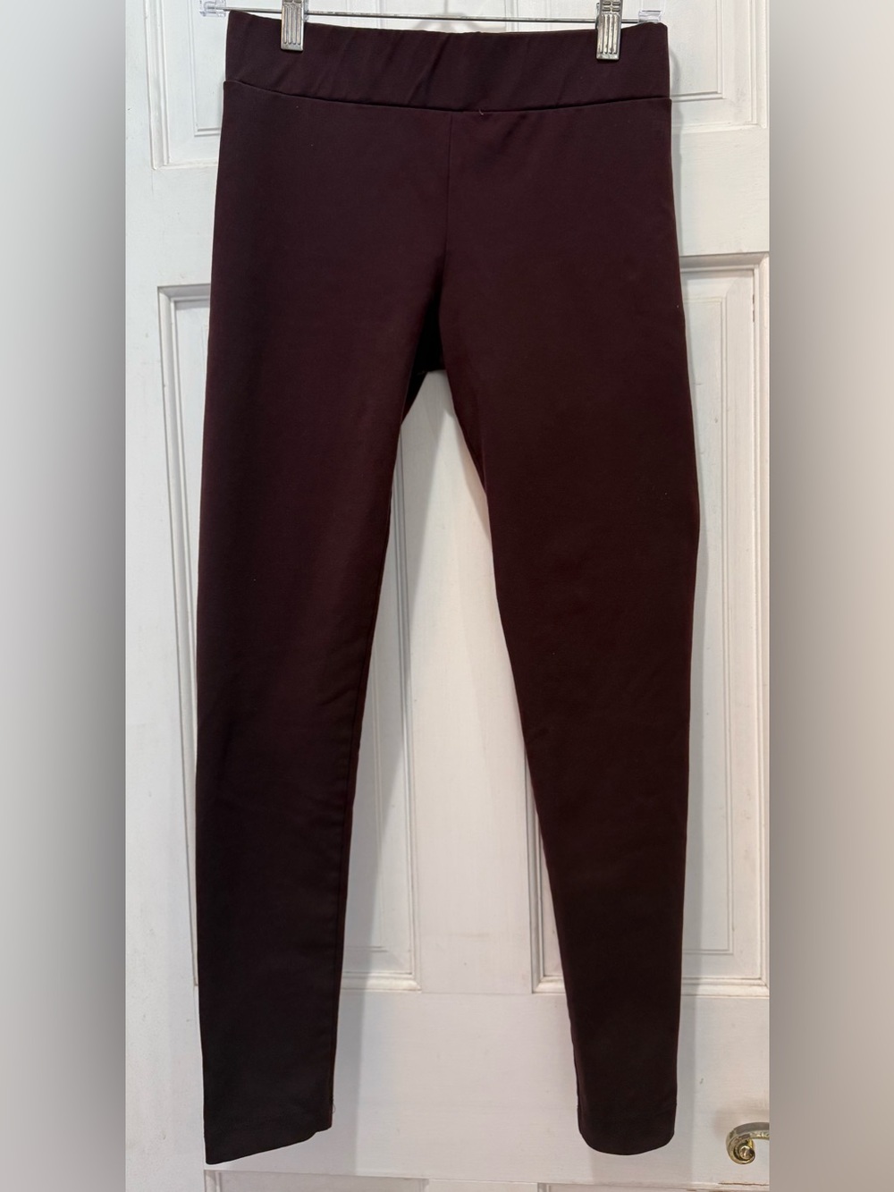 Matty M Leggings in Deep Burgundy Size XS